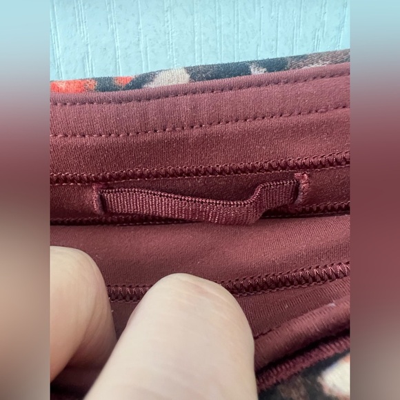 Lululemon Invigorate High-Rise Tight 25" Motion Flux Multi (Size 2) - Picture 15 of 17